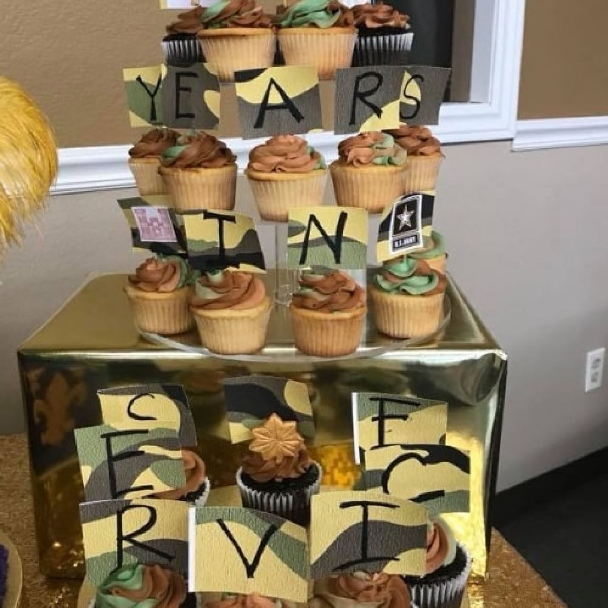 military promotion cake ideas 25 Years of Service Cupcake