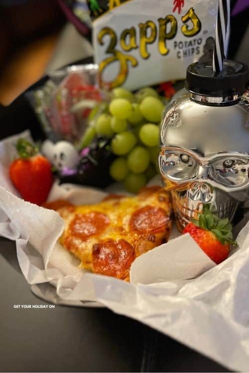 Halloween lunch ideas Halloween lunch ideas for kids or adults.