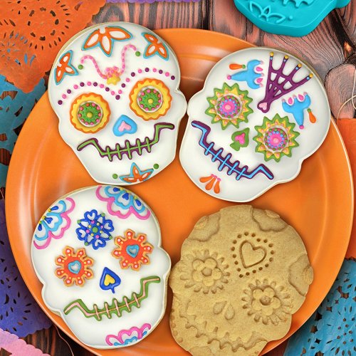25 Halloween Themed Cookies This Skull Cookie Cutter is the perfect addition to your Halloween Themed Cookie Collection.