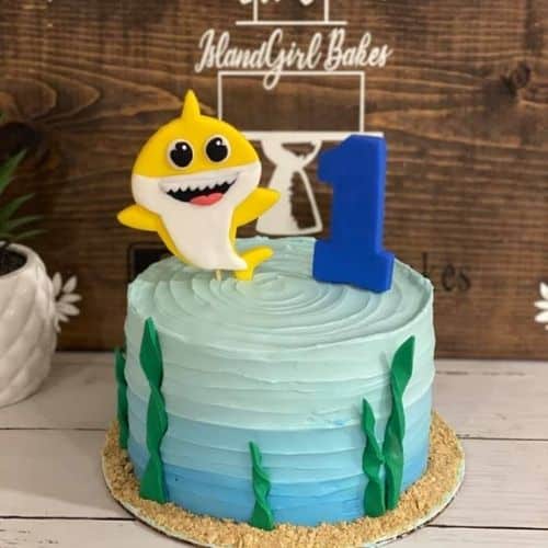 Baby shark birthday cake
