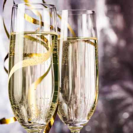 birthday party prizes for adults that are so cool!