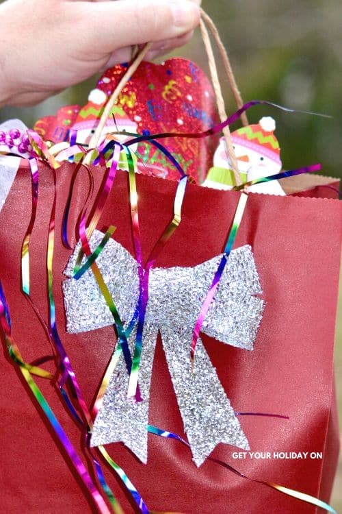 Countdown favor bags for kids! #momlife #crafts #diys