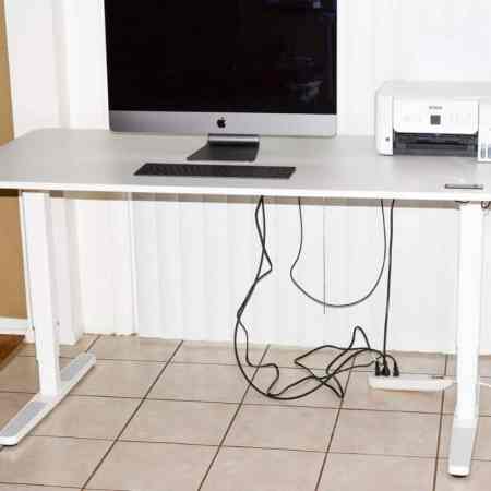 The best adjustable desk review!