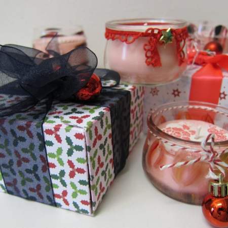 Have you ever heard that saying, "A Gift from the Heart?" It is so true! When you receive a gift that someone else took the time to make for you. Doesn't it mean more? Here are five more special DIY Christmas Gifts that you could make for your special someone! #specialsomeone #birthday #Christmas #diy