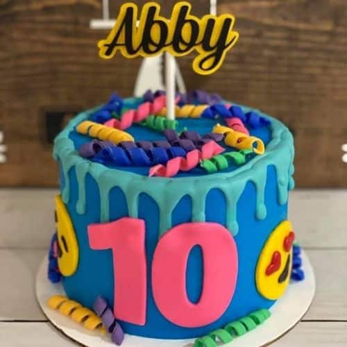 Emoji cake