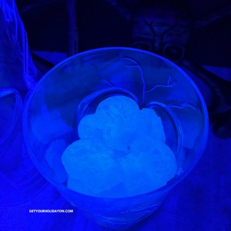 Make Glowing Skull Ice