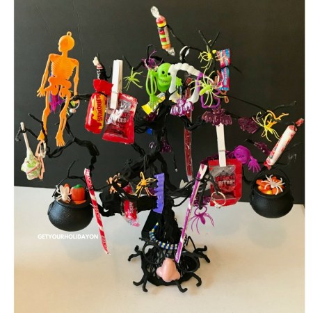 A Halloween Candy Tree | Perfect Idea for a School Classroom Party