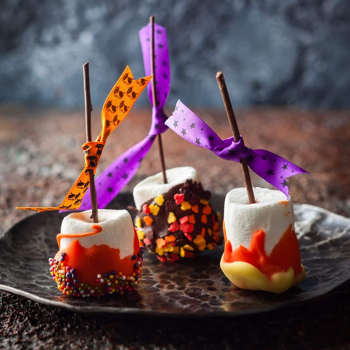 Hocus Pocus Marshmallow Pops Check out these witches brew Hocus Pocus Pops from the Sanderson sisters if you want an idea for fall.