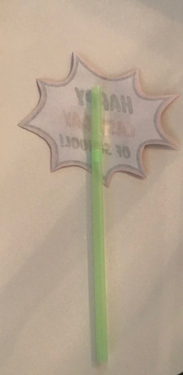 How to make Surprise Last Day of School Treat Straw tape