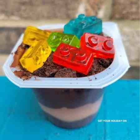 dirt dessert cups for kids an easy mud cup go to edible craft and dessert.