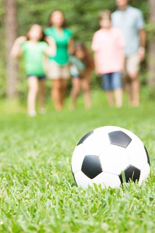 The best Outdoor Family Yard Games Outdoor Family Yard Games to play this summer.