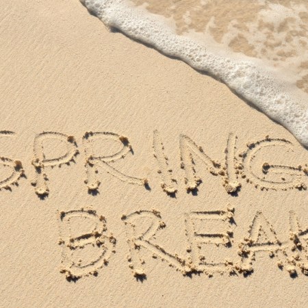 Spring break hashtags that will help share your pictures on social media! #twitter #instagram #spring #springbreak