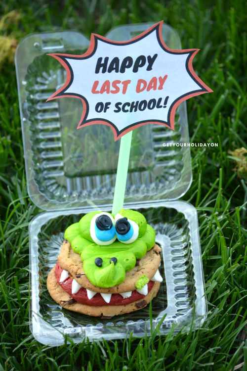 Last day of school celebration treat idea from a hot mess mom! #hotmessmom #momlife #parenting #lastdayofschool